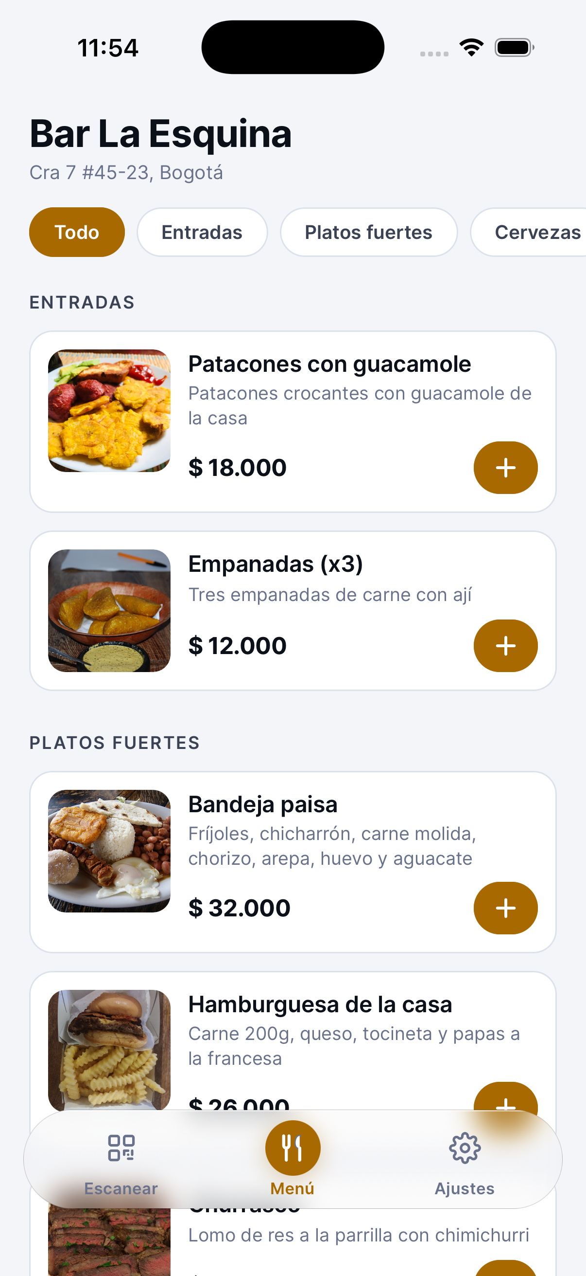 Pantalla de la app MesaPay mostrando el menú en vivo de Bar La Esquina con precios en pesos y un botón para agregar cada plato.
